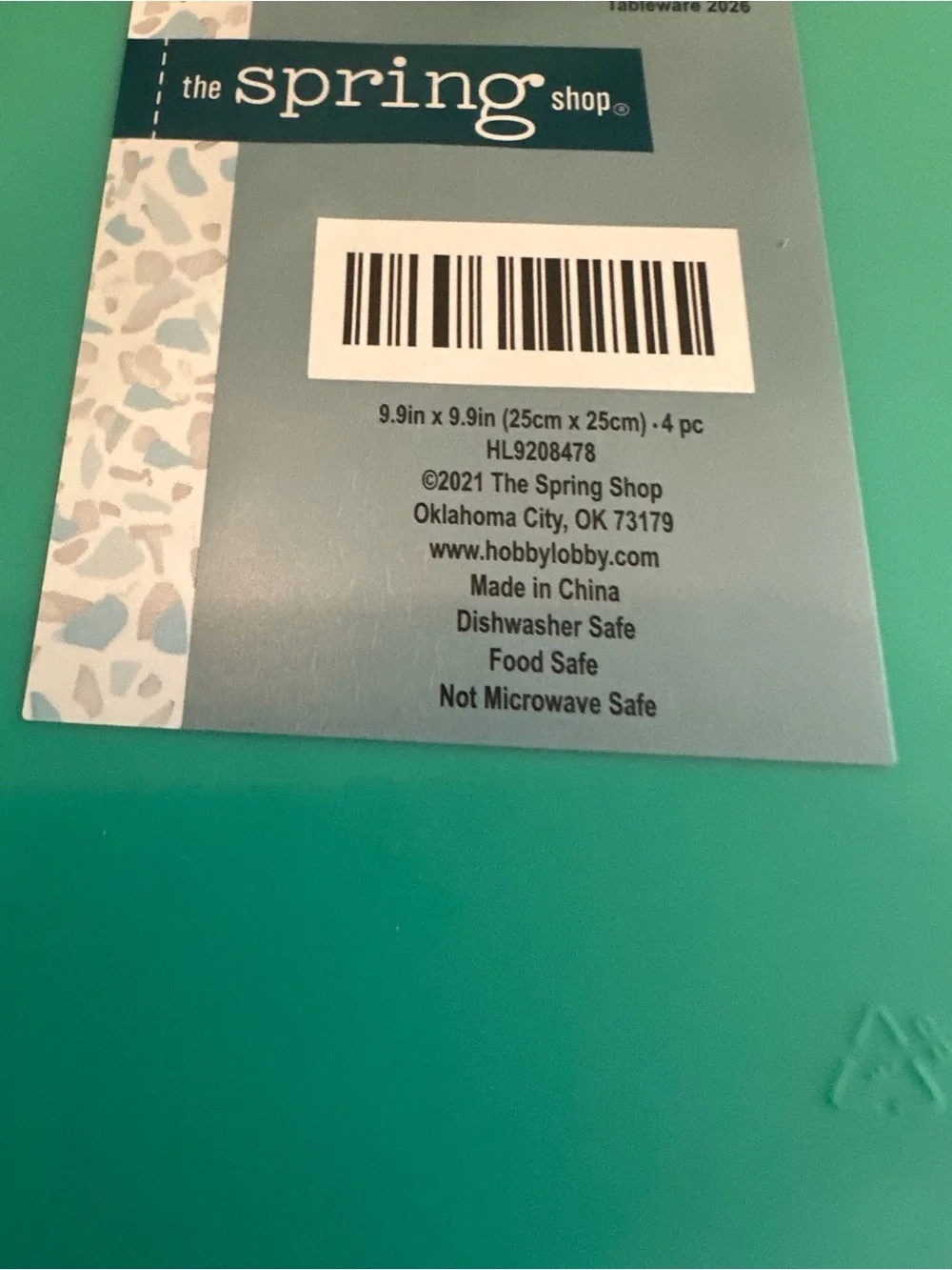 Bright Colored Plastic Plates - Set of 24